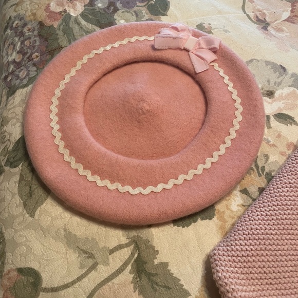 Girls Parisian Style Bow Tie Wool Beret - Picture 4 of 4